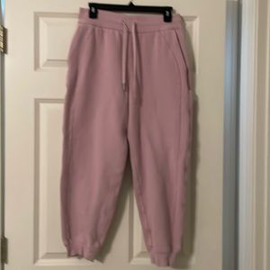 Lululemon scuba relaxed high rise full length jogger size 6
